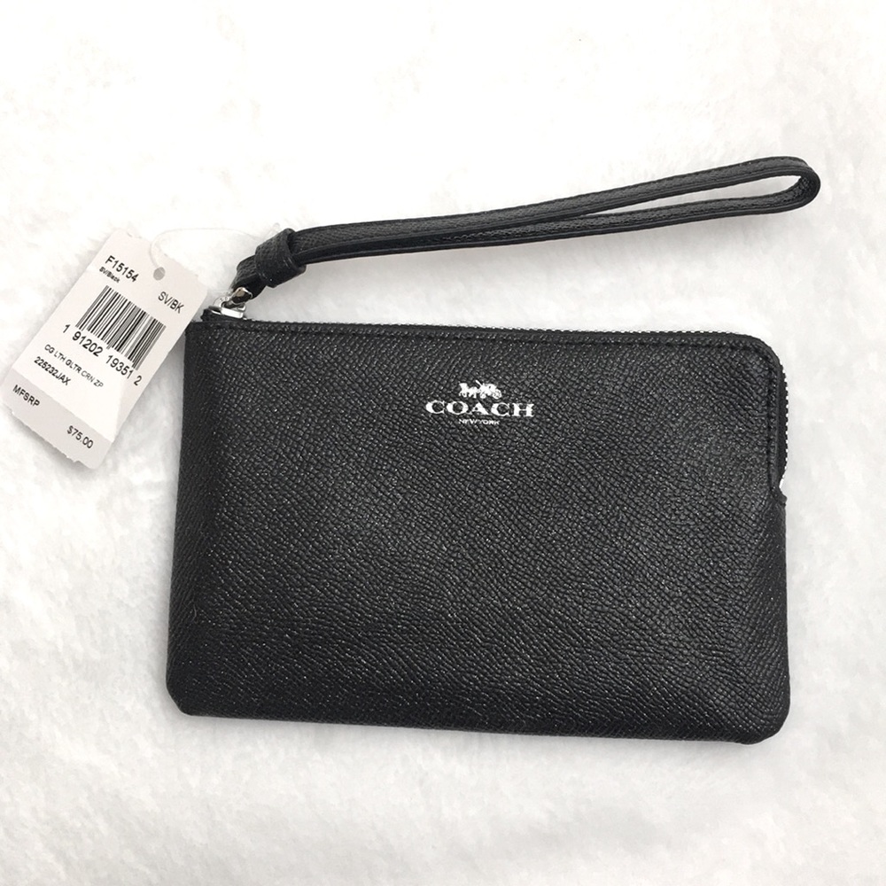 *NEW* Coach Wristlet